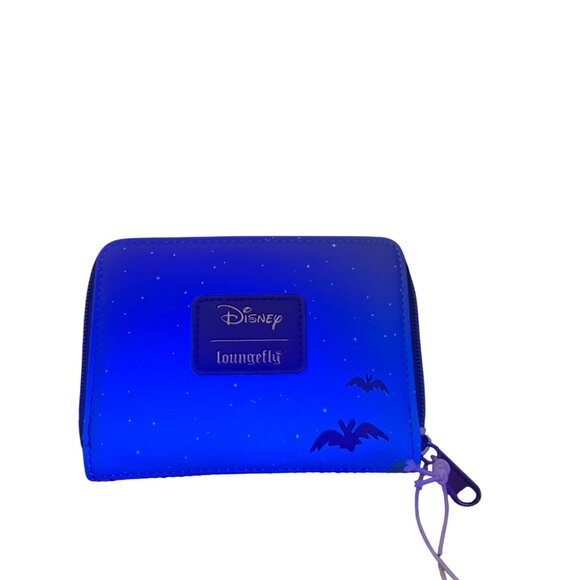 Disney Loungefly Stitch Halloween Glow In Dark Wallet Zip Around Compact NWT - Picture 3 of 5